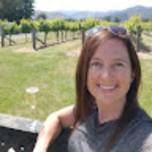 Meet your Posher, Cynthia